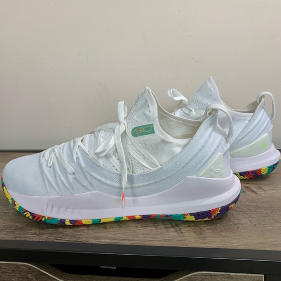 Men's UNDER ARMOUR White STEPH CURRY 5 Confetti BASKETBALL Shoes SNEAKERS  12 - Picture 4 of 6